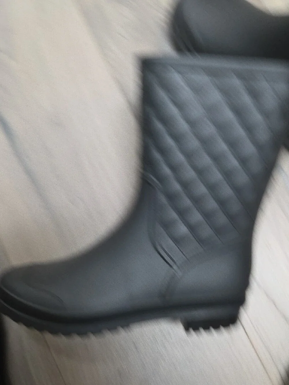 Black Quilted Women's Rain Boots